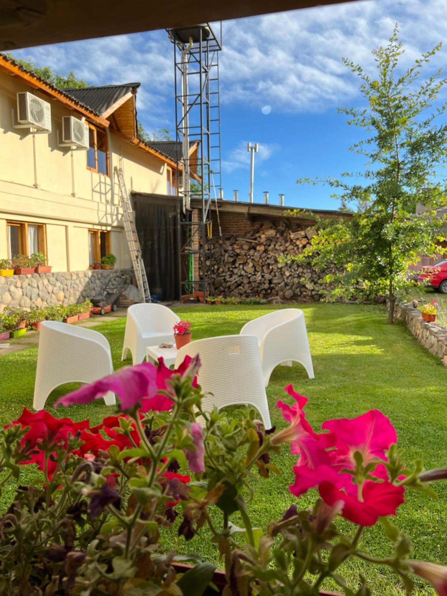 Hotel Y Cabanas Casa De Piedra Trevelín Exteriér fotografie